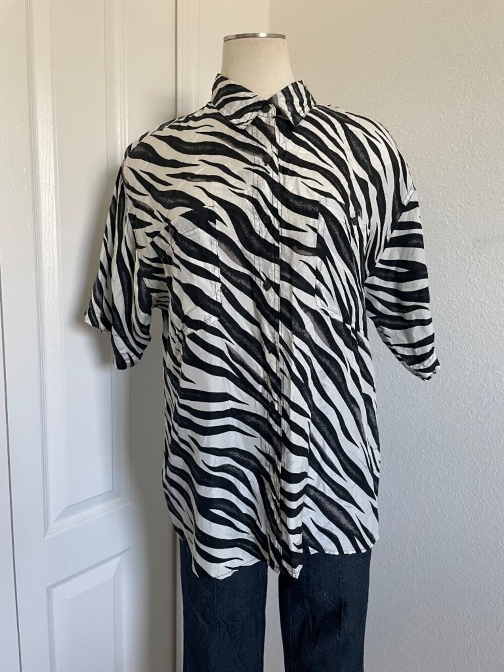 Vintage 80s Whistles 100% Silk Zebra Black + White Button Down Top Women’s Large
